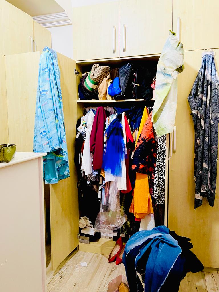 Decluttering & Closet Organization
